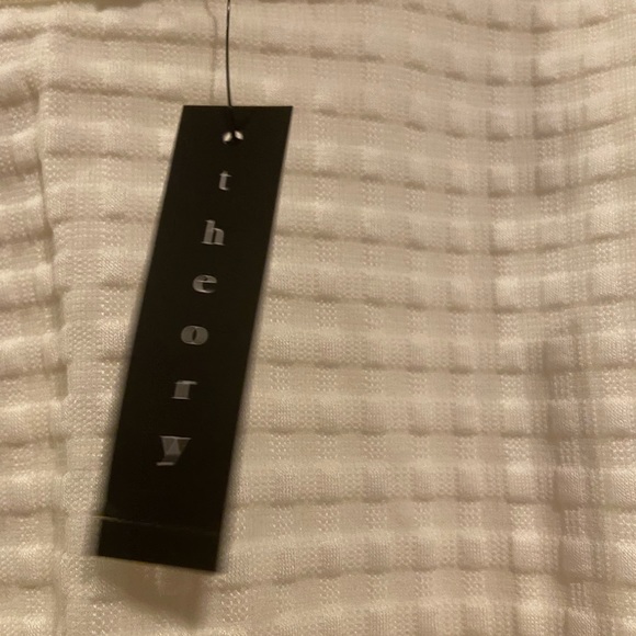 Gorgeous Theory A line skirt. New with tags. - Picture 3 of 5